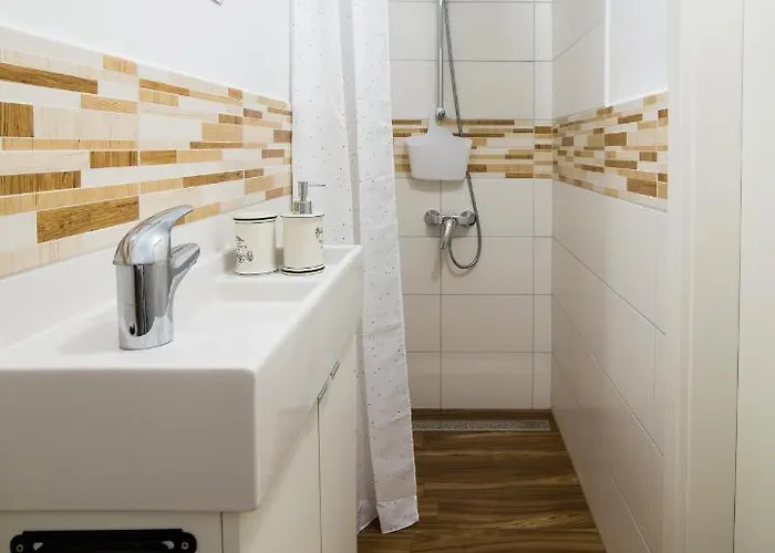 Värdshus Sobe Argo Izola